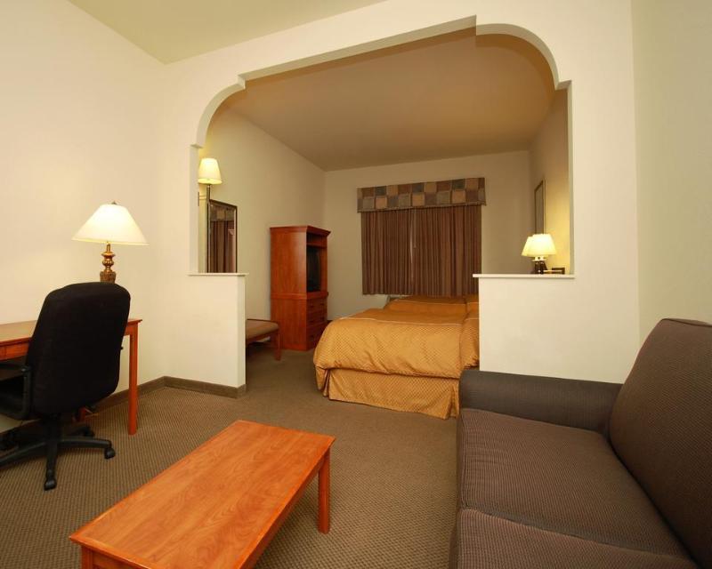 Comfort Suites Odessa Exterior foto